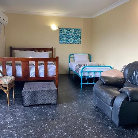 Rosebourne Gardens Motel Вулгулга Екстериор снимка
